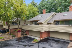 215 Eastbank Ct N, Hudson, WI 54016 - Photo 69