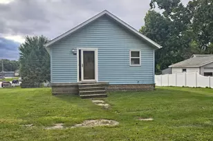 401 1st Ave NW, Byron, MN 55920 - Photo 1