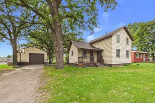 538 2nd St SE, Saint Cloud, MN 56304 - Photo 3