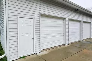 3306 11th St NE, Austin, MN 55912 - Photo 31