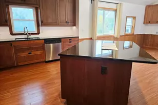 3306 11th St NE, Austin, MN 55912 - Photo 7