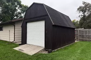407 W Washington Ave, Mahnomen, MN 56557 - Photo 47