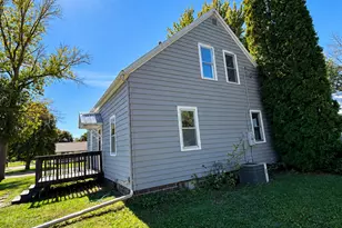 111 Birch St W, Trimont, MN 56176 - Photo 3