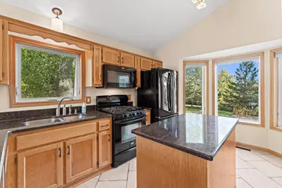 24340 Fawn Trail, Forest Lake, MN 55025 - Photo 13