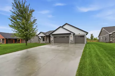 3267 Old Stone Way NE, Sauk Rapids, MN 56379 - Photo 3