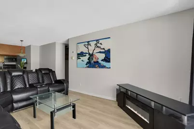520 Ridgewood Avenue #102, Minneapolis, MN 55403 - Photo 7