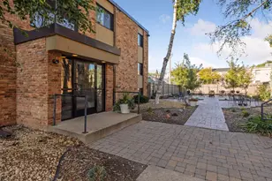 2532 1st Ave S, Minneapolis, MN 55404 - Photo 3
