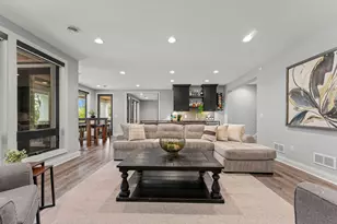 4215 Halsteads Bay Ln, Excelsior, MN 55331 - Photo 29