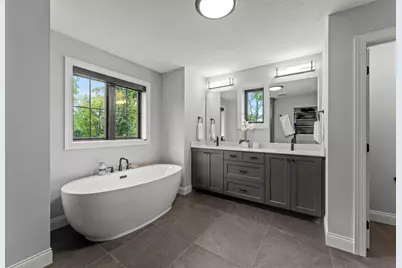 4215 Halsteads Bay Lane, Excelsior, MN 55331 - Photo 23