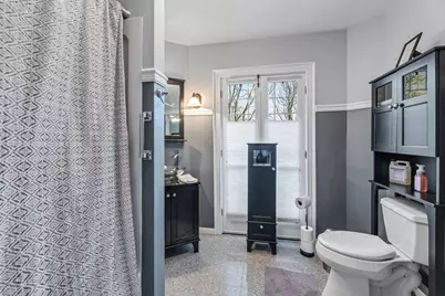 51 W Sarnia Street, Winona, MN 55987 - Photo 29