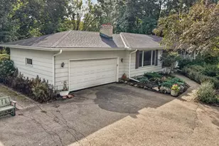 22015 Pillsbury Ave, Lakeville, MN 55044 - Photo 39