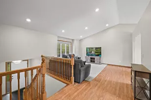 674 Lois Ln, Lino Lakes, MN 55014 - Photo 7