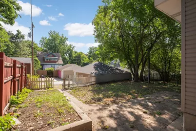 2630 Girard Avenue N, Minneapolis, MN 55411 - Photo 3