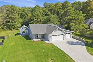 3319 Lakecrest Rd NE, Alexandria, MN 56308 - Photo 47