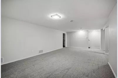 1021 Van Buren Avenue, Owatonna, MN 55060 - Photo 39