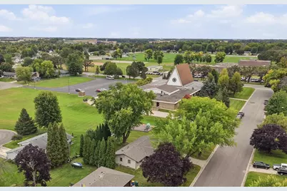 1021 Van Buren Avenue, Owatonna, MN 55060 - Photo 13