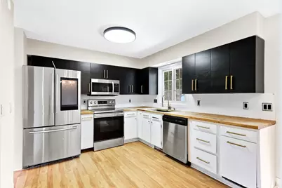 4130 Adair Avenue N, Robbinsdale, MN 55422 - Photo 9