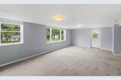 8508 Rich Avenue S, Bloomington, MN 55437 - Photo 23