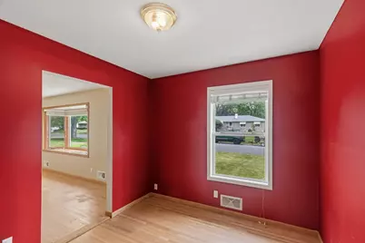 8508 Rich Avenue S, Bloomington, MN 55437 - Photo 13