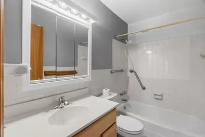 8508 Rich Avenue S, Bloomington, MN 55437 - Photo 15