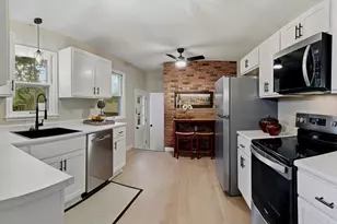 2280 Randy Ave, White Bear Lake, MN 55110 - Photo 21