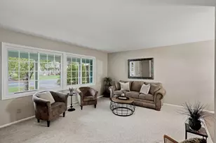 2280 Randy Ave, White Bear Lake, MN 55110 - Photo 15