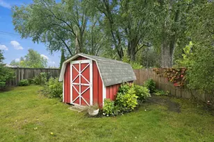 2280 Randy Ave, White Bear Lake, MN 55110 - Photo 9