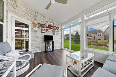 8275 Oakview Court N, Maple Grove, MN 55369 - Photo 37