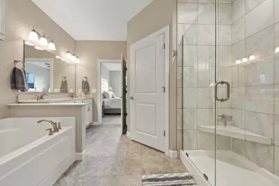 8275 Oakview Court N, Maple Grove, MN 55369 - Photo 33