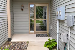 26535 Evergreen Ct, Elko New Market, MN 55020 - Photo 3
