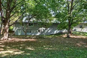 6913 Toledo Ave N, Brooklyn Center, MN 55429 - Photo 45