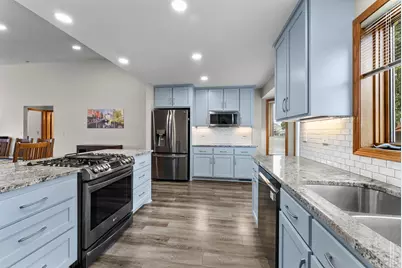 420 Village Court, Cambridge, MN 55008 - Photo 15