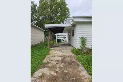 905 Ulstad Avenue, Albert Lea, MN 56007 - Photo 17