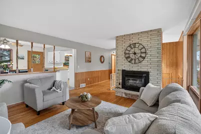 724 E 152nd Street, Burnsville, MN 55306 - Photo 3