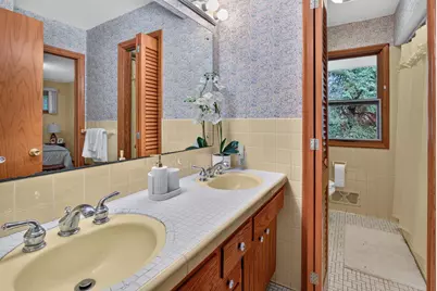 724 E 152nd Street, Burnsville, MN 55306 - Photo 9
