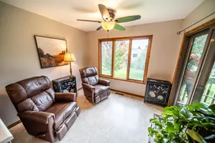 1808 Lakeview Ct SW, Rochester, MN 55902 - Photo 17