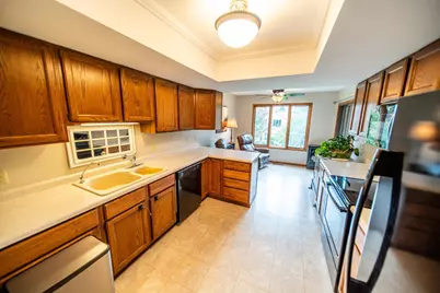 1808 Lakeview Court SW #204, Rochester, MN 55902 - Photo 17