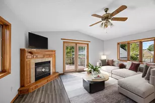 1932 S Village Dr SE, Rochester, MN 55904 - Photo 3