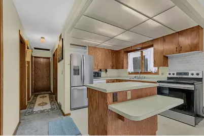 151 23rd Avenue N, Saint Cloud, MN 56303 - Photo 3