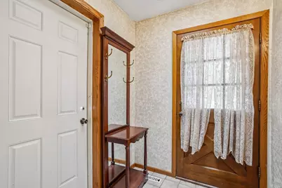 8408 Sheridan Avenue N, Brooklyn Park, MN 55444 - Photo 11