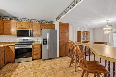 8408 Sheridan Avenue N, Brooklyn Park, MN 55444 - Photo 7