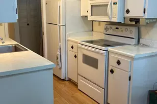 10113 W 34th St, Minnetonka, MN 55305 - Photo 3