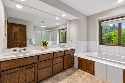 12708 Diamond Drive, Burnsville, MN 55337 - Photo 33