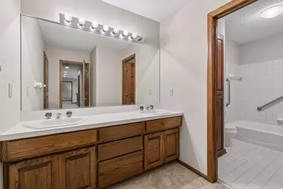 12708 Diamond Drive, Burnsville, MN 55337 - Photo 41