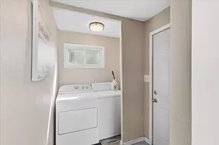 521 N 8th St, Brainerd, MN 56401 - Photo 17
