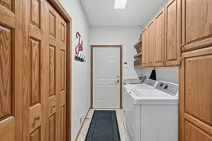 2048 Crimson Ridge Dr NW, Rochester, MN 55901 - Photo 21