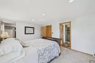 186 Hurley St E, West Saint Paul, MN 55118 - Photo 13