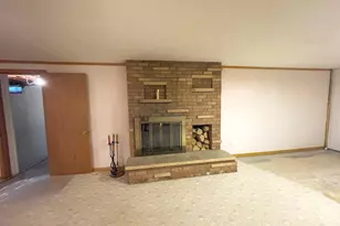 84 Hays Cir, Silver Bay, MN 55614 - Photo 9