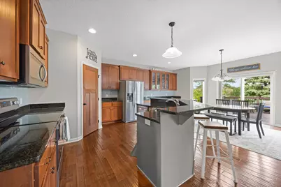 17224 64th Place N, Maple Grove, MN 55311 - Photo 3