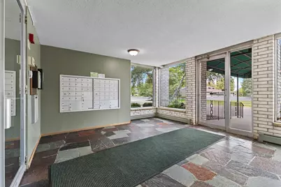 2730 Dale Street N #D305, Roseville, MN 55113 - Photo 21